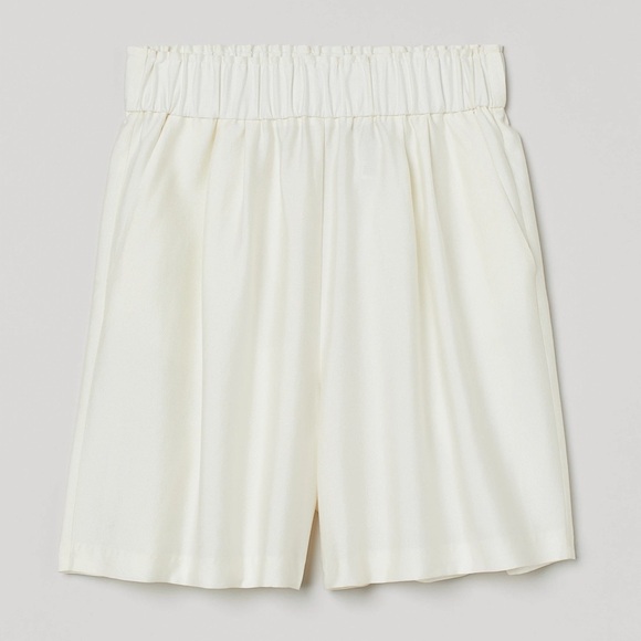 H&M cream high-waist long Lyocell shorts - XL - Picture 1 of 4